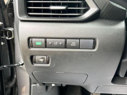 Used 2024 Nissan Sentra S w/ Trunk Package image 12