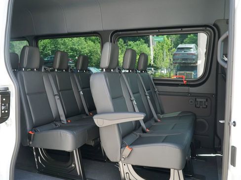 New 2025 Mercedes-Benz Sprinter 2500 image 12