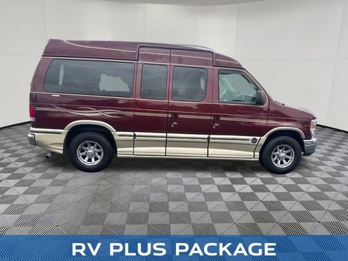 Used 2009 Ford E-250 and Econoline 250 RWD image 6