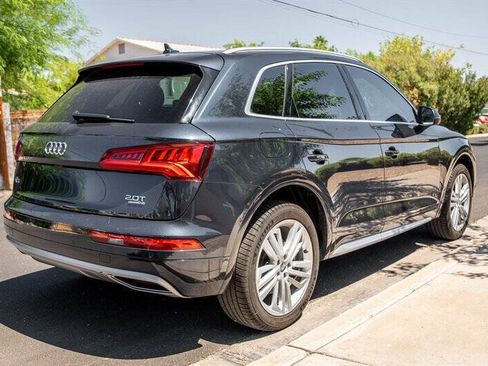 Used 2018 Audi Q5 2.0T Premium Plus w/ Premium Plus Package AWD/4WD image 5