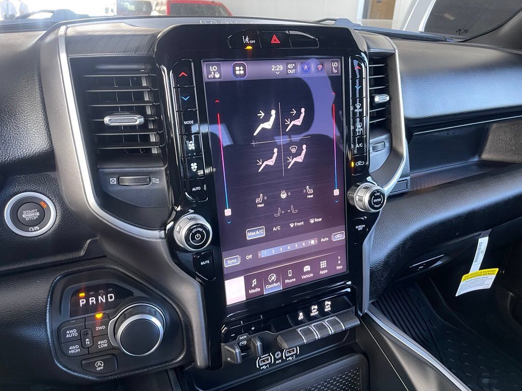 New 2026 RAM 1500 Big Horn AWD/4WD image 15