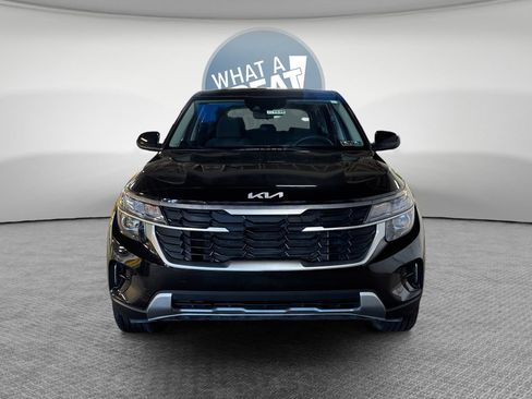 Certified 2024 Kia Seltos LX AWD/4WD image 9
