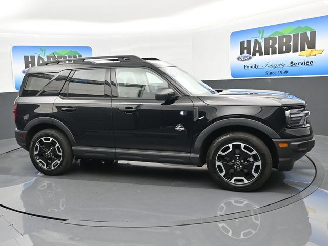 Used 2023 Ford Bronco Sport Outer Banks w/ Tech Package AWD/4WD image 7