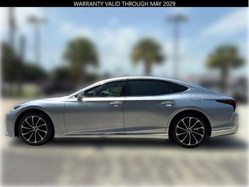 Certified 2023 Lexus LS 500 w/ Luxury Package RWD image 6