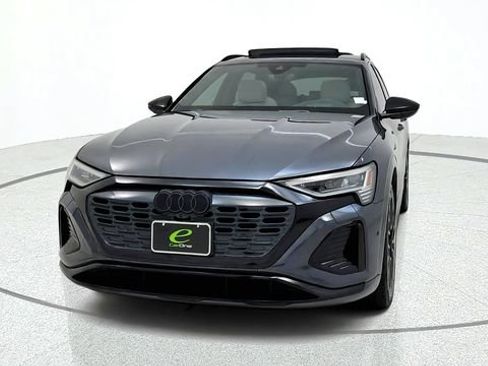 Used 2024 Audi Q8 e-tron Prestige w/ Prestige Package AWD/4WD image 3