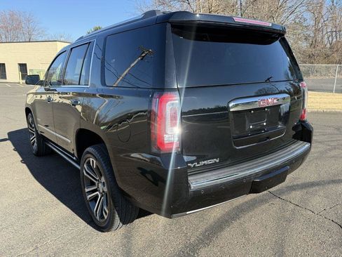 Used 2017 GMC Yukon Denali w/ Open Road Package image 12