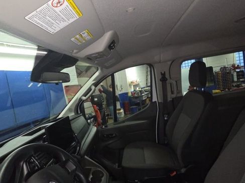 Used 2024 Ford Transit 350 XLT image 11