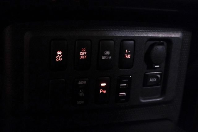 Used 2010 Toyota FJ Cruiser 4WD image 26
