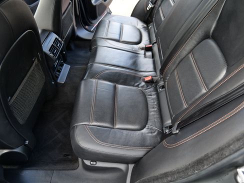 Used 2018 Jaguar F-PACE Prestige image 46