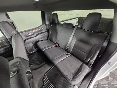 Used 2025 Chevrolet Silverado 1500 LT AWD/4WD image 23