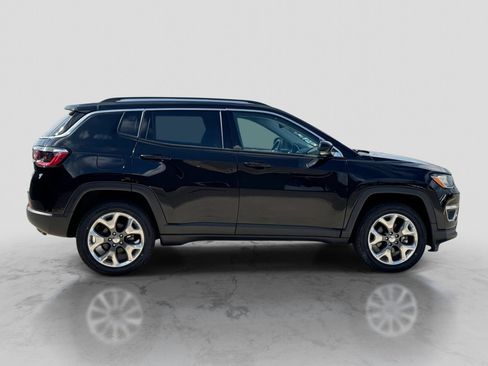 Used 2021 Jeep Compass Limited AWD/4WD image 9