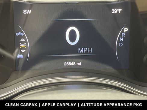 Used 2022 Jeep Grand Cherokee Laredo X AWD/4WD image 16
