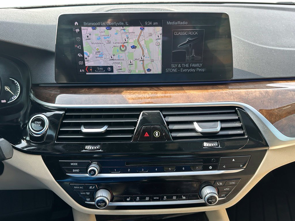 Used 2018 BMW 530e RWD image 24