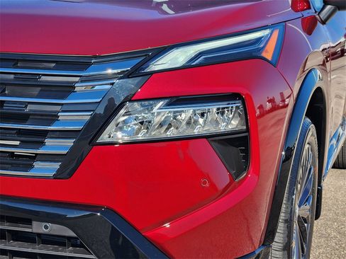 New 2026 Nissan Rogue Platinum w/ Platinum Premium Package image 4