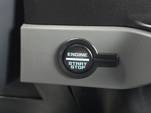 Used 2022 Ford Bronco Black Diamond image 22