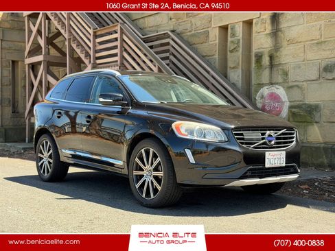 Used 2016 Volvo XC60 T5 Platinum FWD image 1