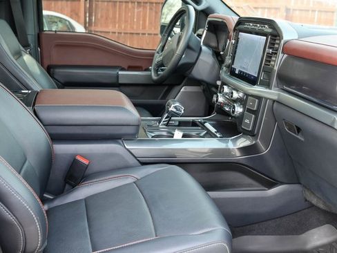 Used 2023 Ford F150 Lariat w/ Equipment Group 502A High image 18