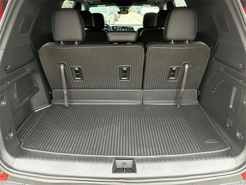 New 2026 Chevrolet Traverse LT image 16