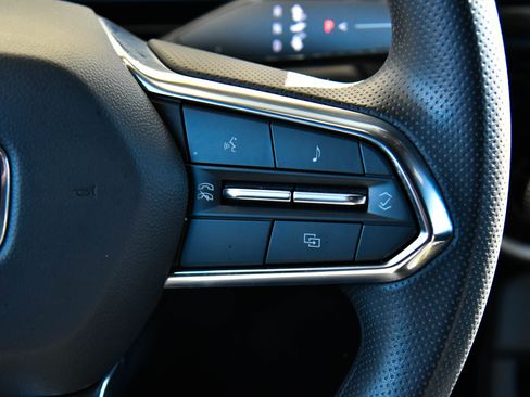 Used 2024 Honda Prologue EX image 33