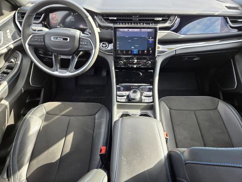 Used 2023 Jeep Grand Cherokee Trailhawk w/ Advanced Protech Group II image 13