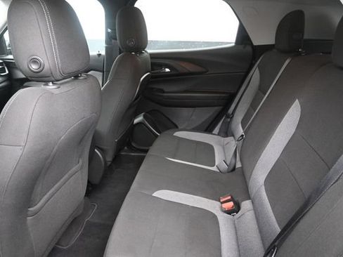 Used 2024 Chevrolet TrailBlazer LT FWD image 18