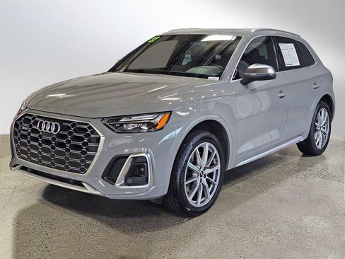 Used 2022 Audi SQ5 Premium Plus w/ Premium Plus Package image 3