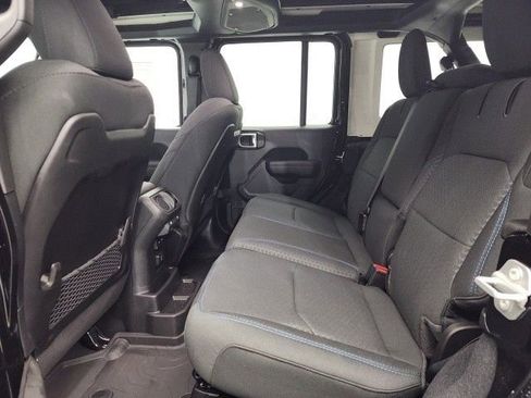 New 2025 Jeep Wrangler Unlimited Rubicon 4xe w/ Convenience Group image 22