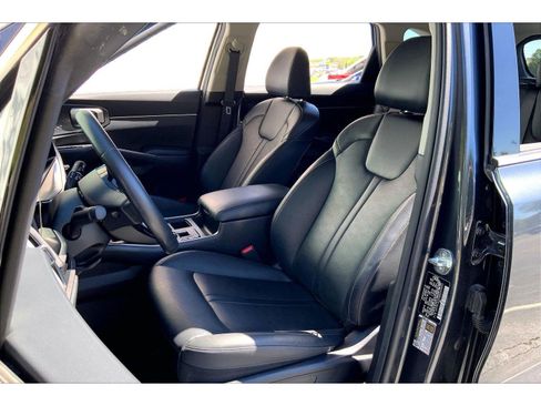 Used 2024 Kia Sorento S AWD/4WD image 23