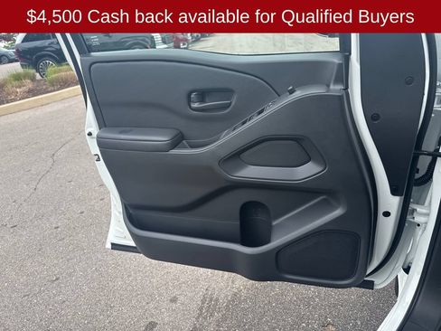 New 2026 Nissan Frontier SV w/ All-Weather Content Package AWD/4WD image 12
