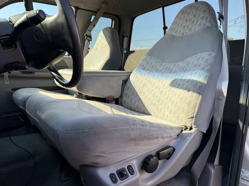 Used 2000 Ford F250 XLT AWD/4WD image 10