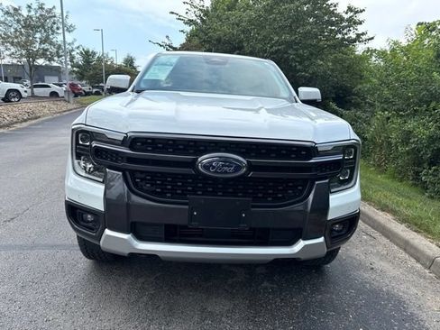 Used 2024 Ford Ranger Lariat w/ FX4 Off-Road Package AWD/4WD image 3