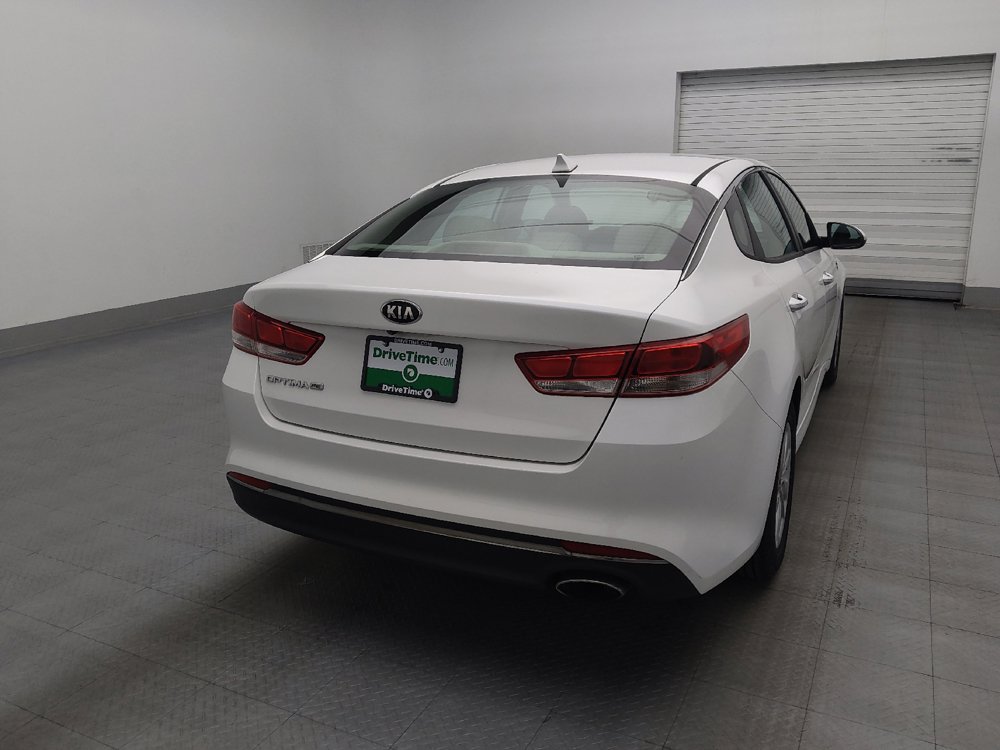Used 2017 Kia Optima LX FWD image 7