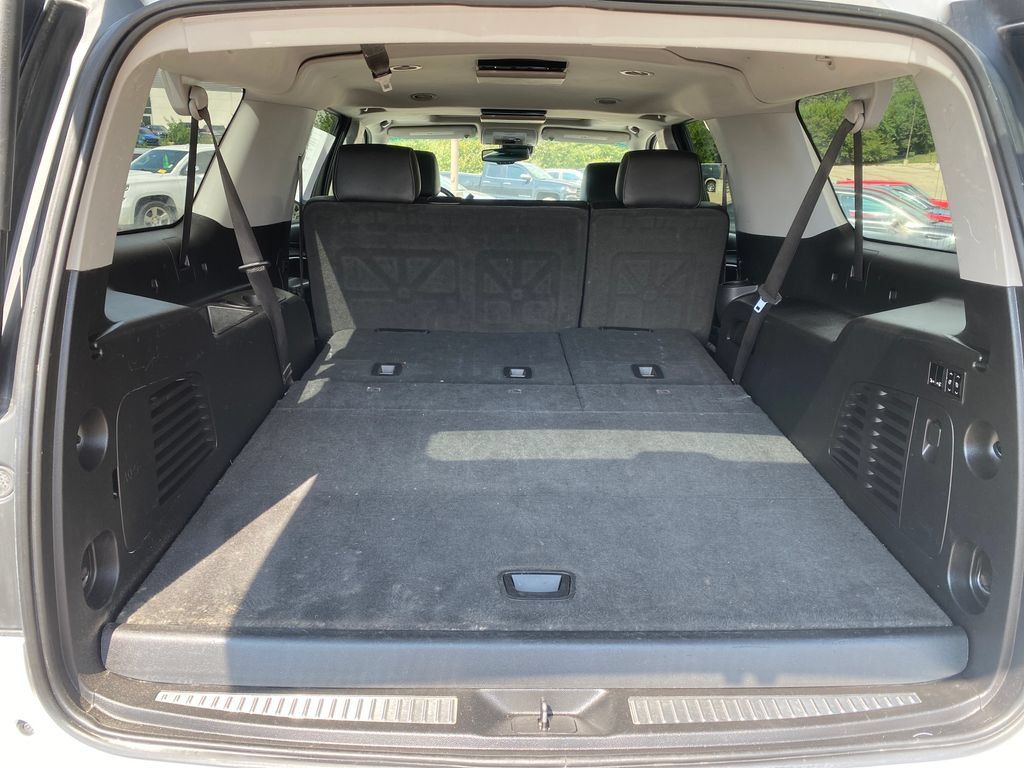 Used 2018 GMC Yukon XL SLT w/ Open Road Package AWD/4WD image 43