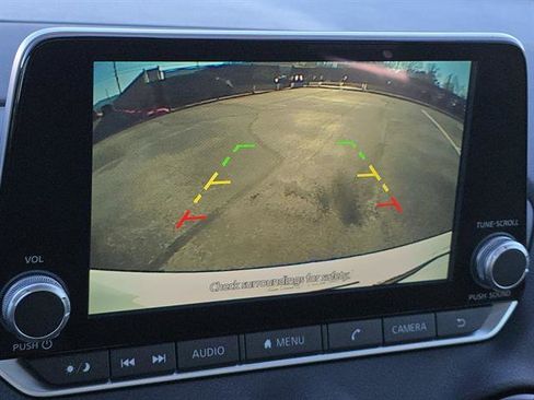 Used 2022 Nissan Sentra SR w/ Midnight Edition image 20