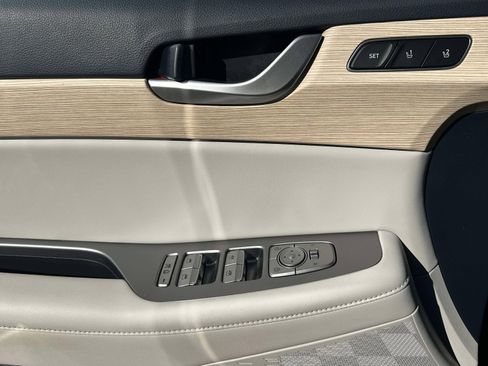 Used 2023 Hyundai Palisade Limited image 22