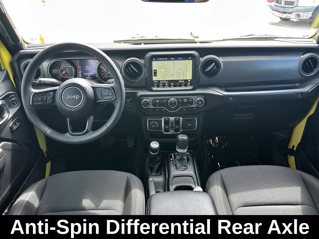 Used 2023 Jeep Gladiator Sport AWD/4WD image 32