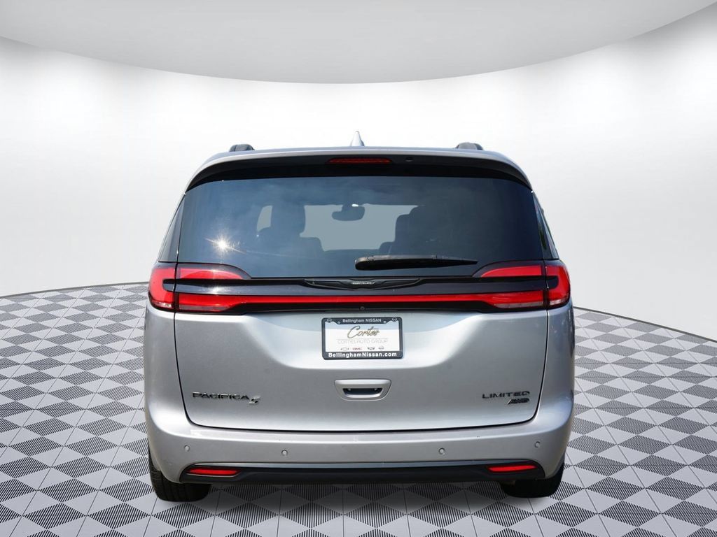 Used 2021 Chrysler Pacifica Limited w/ S Appearance Package AWD/4WD image 6