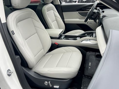 New 2026 Lincoln Nautilus Premier w/ Equipment Group 102A image 7