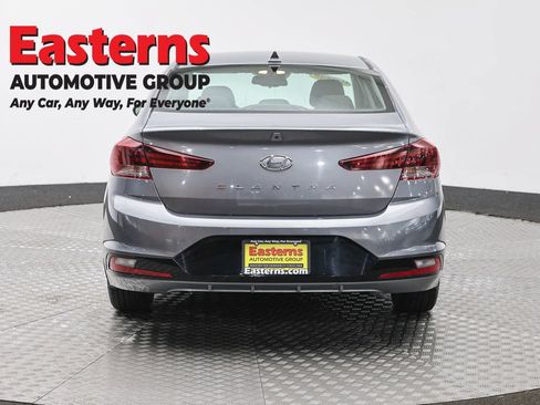 Used 2019 Hyundai Elantra Value Edition w/ Cargo Package FWD image 6