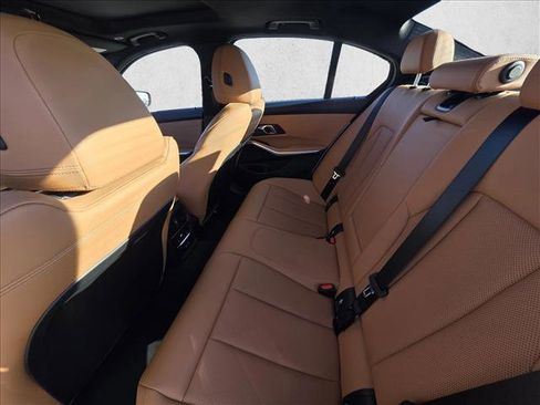 Used 2025 BMW 330i xDrive Sedan image 17