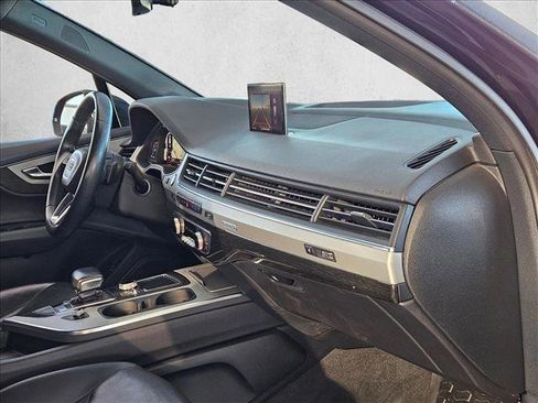 Used 2018 Audi Q7 2.0T Premium Plus w/ Premium Plus Package image 24