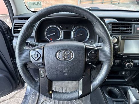 Used 2019 Toyota 4Runner TRD Off-Road Premium image 10