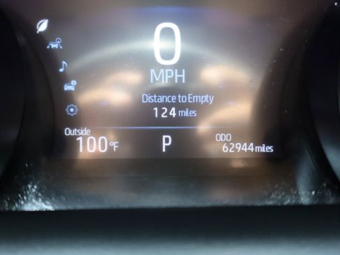 Used 2021 Toyota Camry XSE FWD image 21