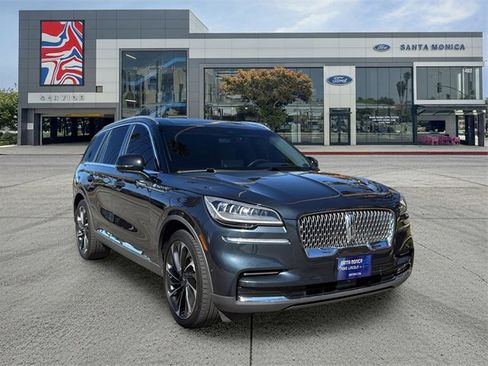 Used 2023 Lincoln Aviator Reserve w/ Equipment Group 201A image 7