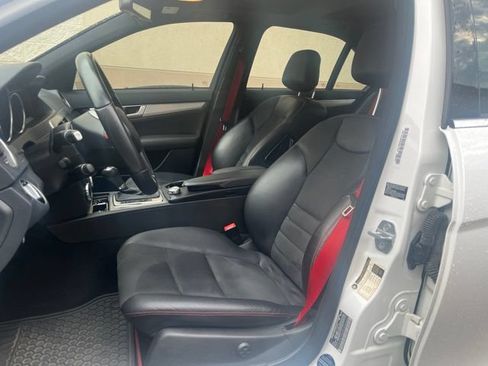 Used 2013 Mercedes-Benz C 250 Sedan image 7