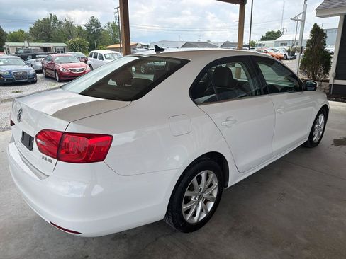 Used 2013 Volkswagen Jetta SE FWD image 10