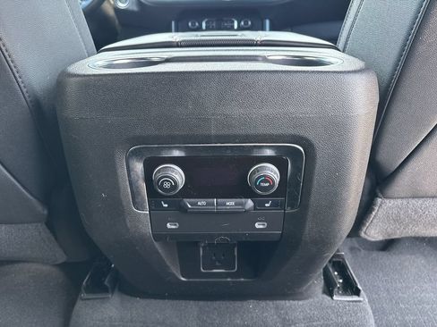 Used 2024 Chevrolet Suburban RST w/ Luxury Package AWD/4WD image 26