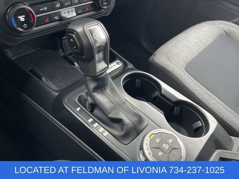 Used 2025 Ford Bronco Big Bend image 16