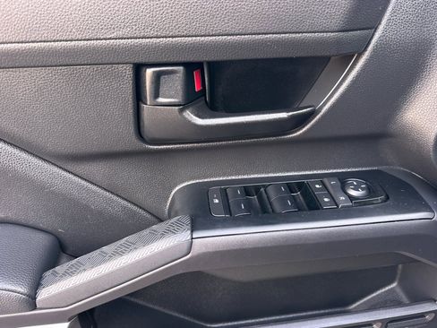 Used 2025 Toyota Tacoma SR5 RWD image 11