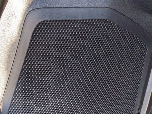 Used 2015 RAM 2500 Big Horn image 37